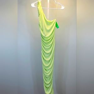 NWT Endless Blu size medium. Bodcon midi, Lime green one shoulder, summer  dress